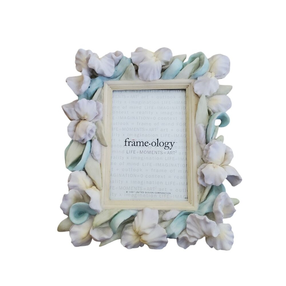 1997 United Design Corp Floral 3D Resin Picture Frame